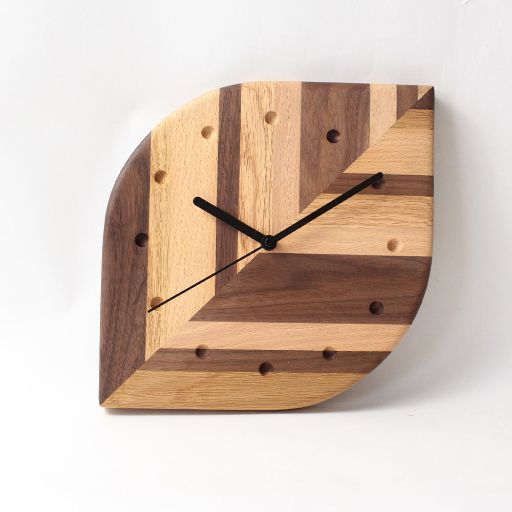木製 掛け時計 葉っぱの形をした かわいい掛け時計 / モザイク リーフ (葉っぱ) / てざわり本店